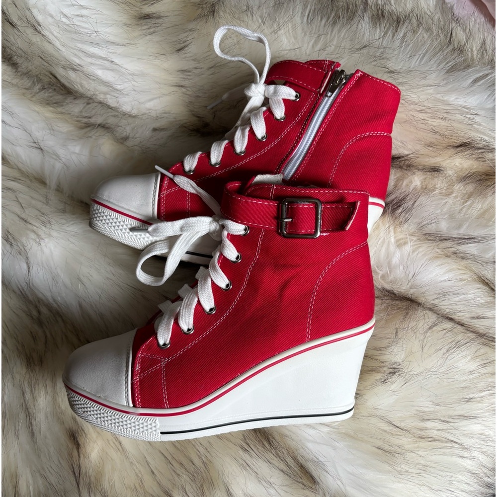 😎HIGH HEEL SNEAKERS —🌴RED-PR & WHITE PR & blue pr...SIZE 6-🌴3” heel —-😎